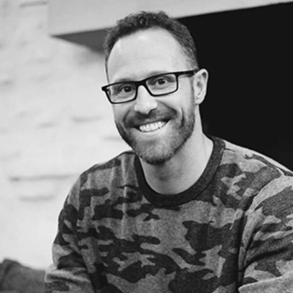 Podcast-FeaturedImage-Justin Justin Colby headshot